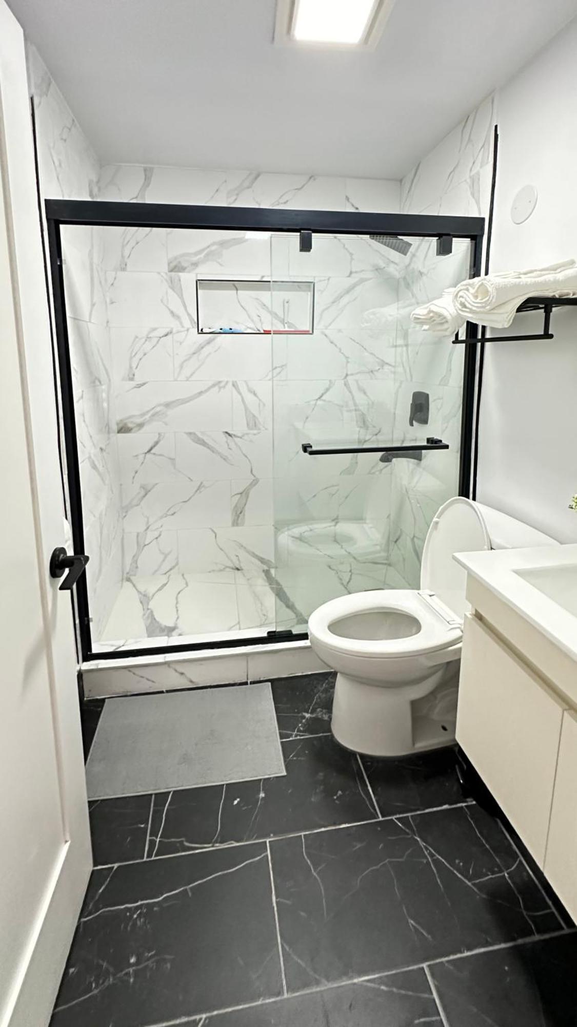 Modern 2Br Stylish & Cozy Unit Bed & Breakfast Los Angeles Ngoại thất bức ảnh